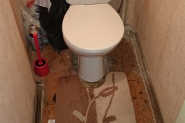 Туалет до ремонта